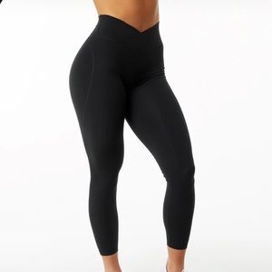 Alphalete leggings